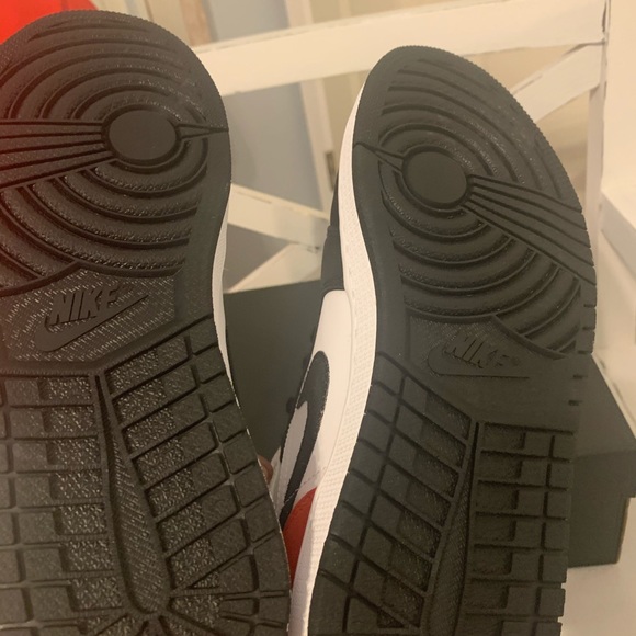 Air Jordan 1 Mid se - Picture 7 of 9